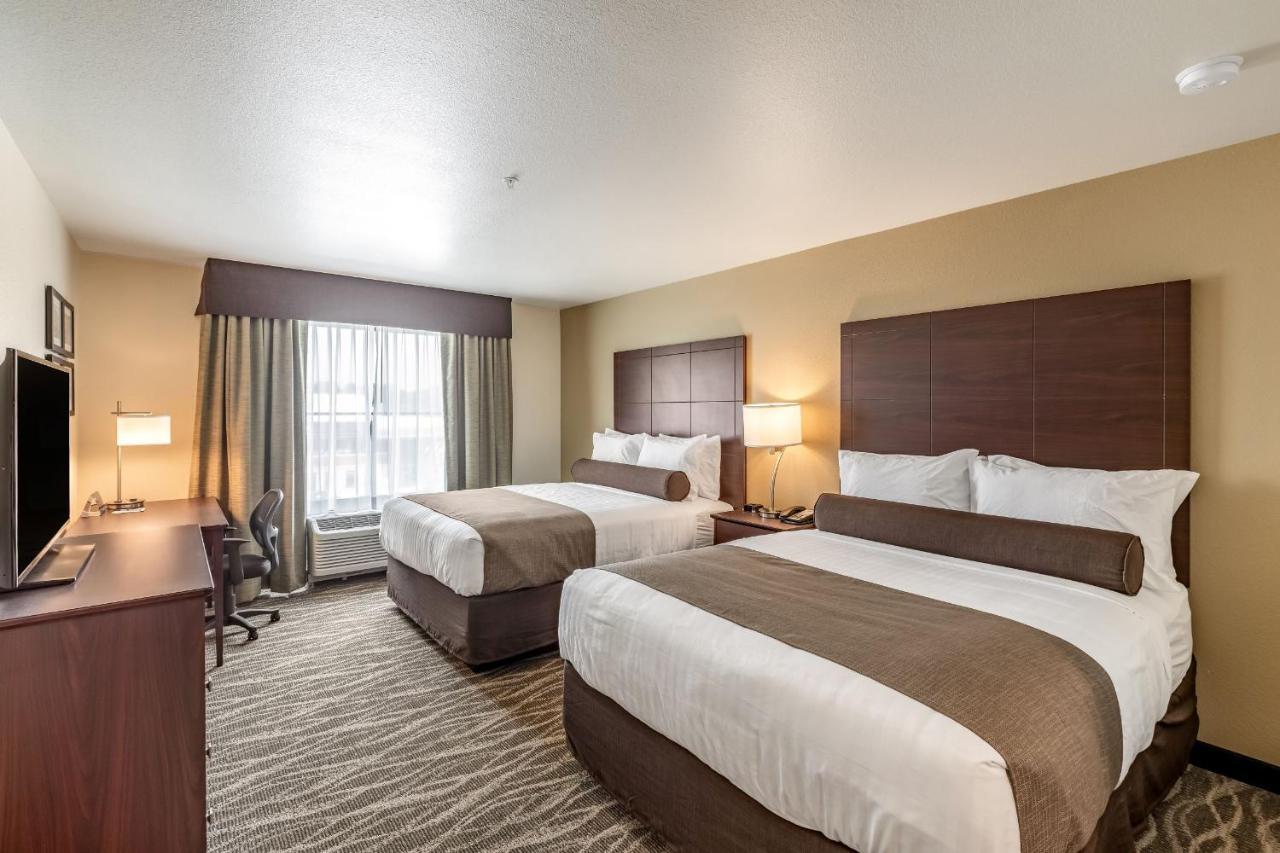 Cobblestone Hotel & Suites Hartford ภายนอก รูปภาพ